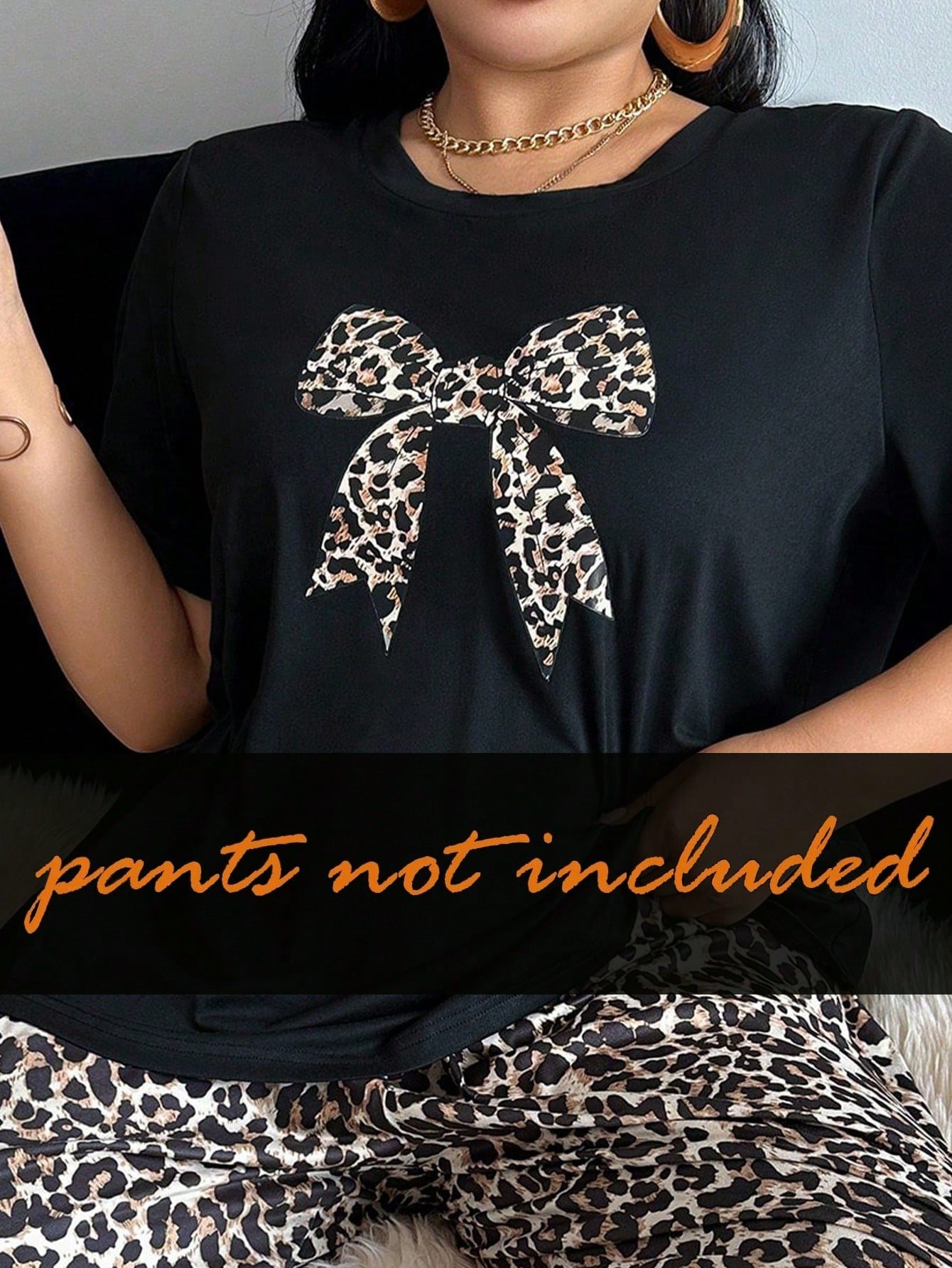 1780812700091469b8392ed8de723d66d1ebe0c9ba.jpg SHEIN Fashionable Leopard Print Bow Decor Round Neck Short Sleeve Casual Loose Fit Sleepwear Top, Plus Size - Image 1